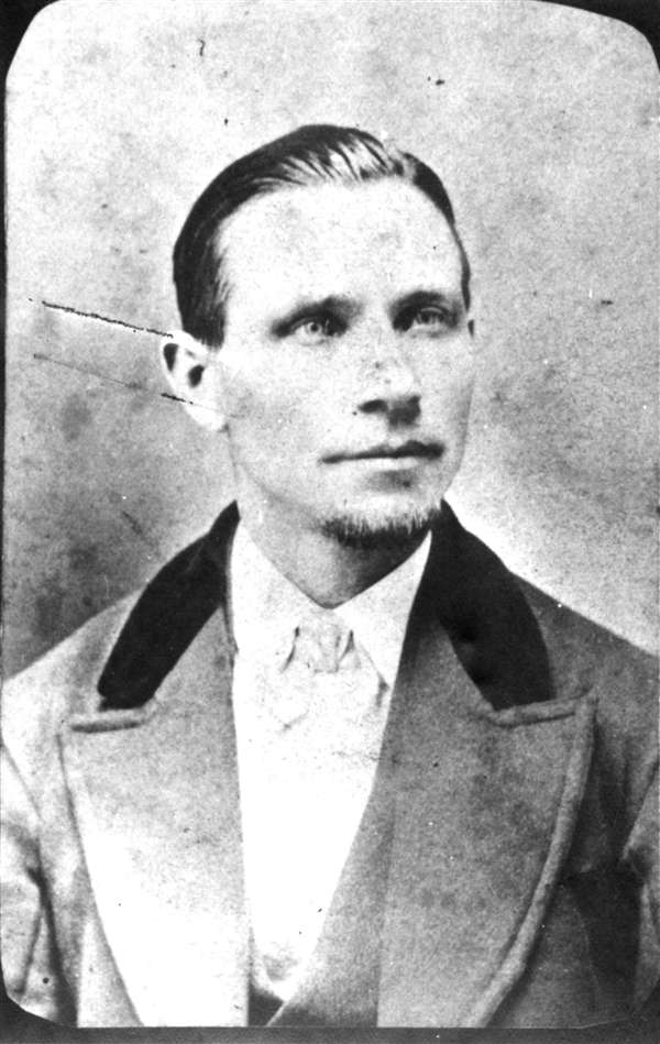August Sandburg (1845-1909), Carl Sandburg's father